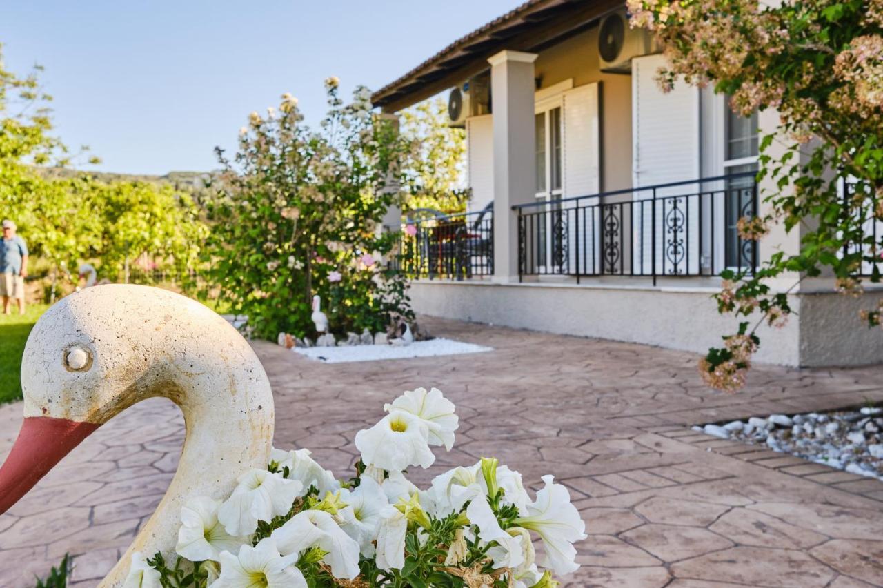 Villa Doreta Roda  Dış mekan fotoğraf